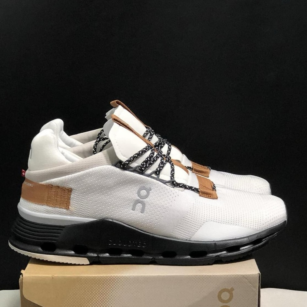 On Cloudnova Sneakers